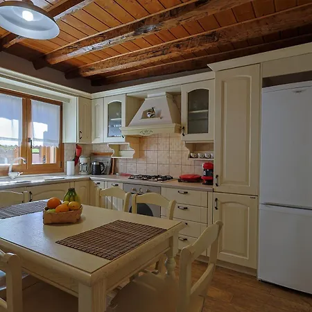 Peponi Spacious Traditional With Garden - Bbq & Private Parking Kateríni