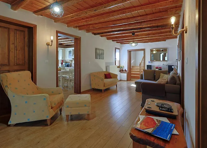 Peponi Spacious Traditional With Garden - Bbq & Private Parking Villa *