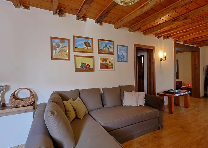 Peponi Spacious Traditional With Garden - Bbq & Private Parking Villa Kateríni