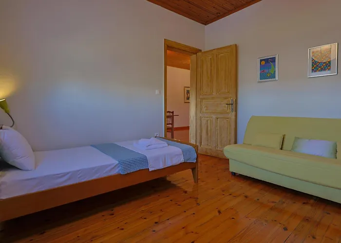 Peponi Spacious Traditional With Garden - Bbq & Private Parking Villa *